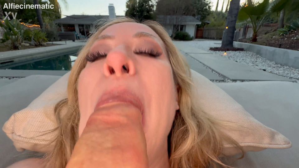 Fiesta Rosa Rosa Sulty de Alaina Taylor: ¡Lleno de placer!