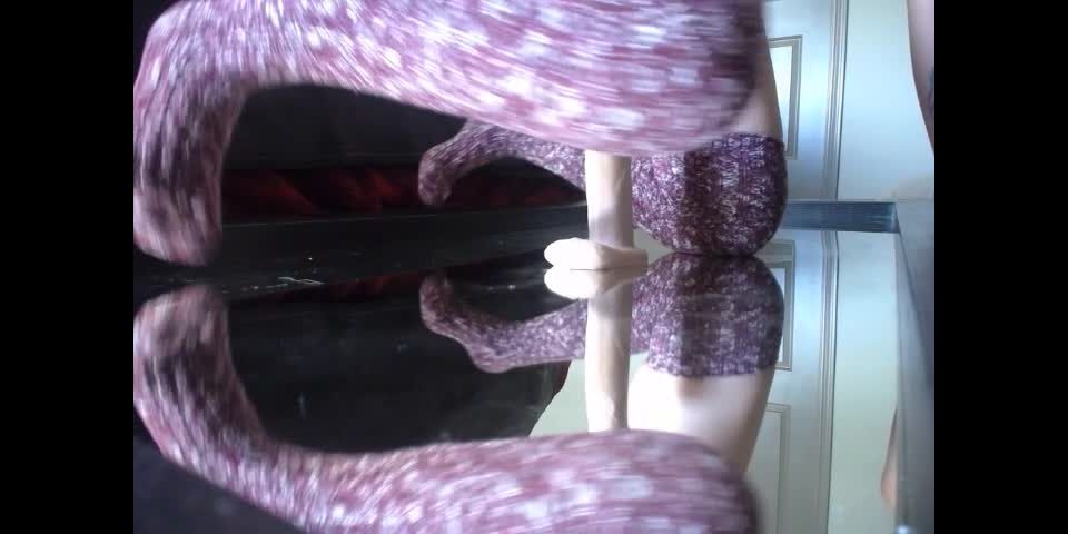 femdom family ReedandKelly – Mirror Dildo Ride, mirror on solo female