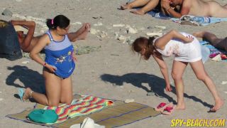 free porn clip 34 Beach milfs pussy and ass close up, homemade amateur on hardcore porn 