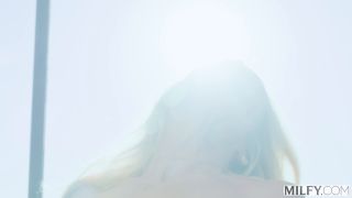 Sadie Summers - Anal-Loving MILF Has Secret BBC Affair - Anal