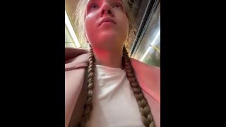 Amateur NICOLE Nicole Niagara - Camera Man Fucks Public Slut