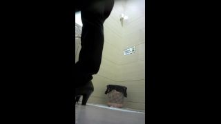 Online Tube Toilet Indoor - voyeur