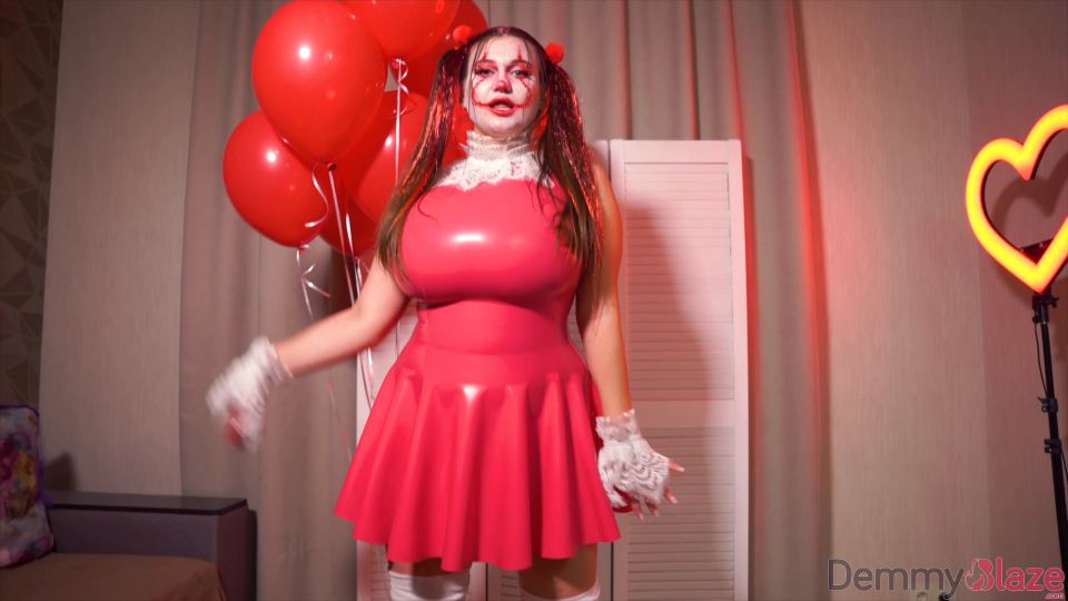 Demmy Blaze: Clown Cosplay Solo BBW Show [FHD 1080P]