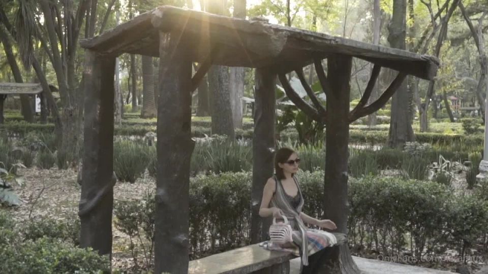 Liararoux - welcome to my page i appreciate everyone of you 13-12-2020