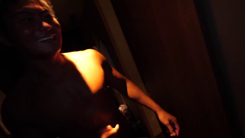 Public bench ecstasy: I love sexy older women. ⋆.