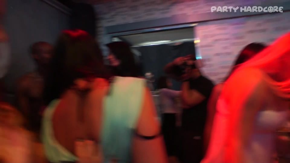 Party Hardcore Gone Crazy Vol. 14 Part 4 - Cam 2