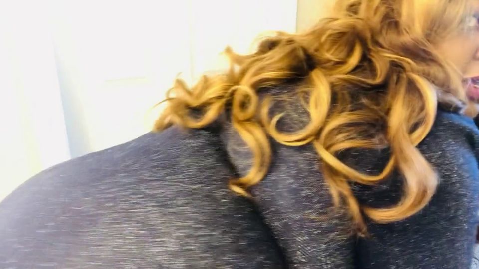 ¡SPH JOI Trina habla con un niño beta virgen perdedor!