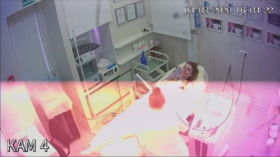 Voyeur - Salón de cosméticos ucraniano 18 en voyeur