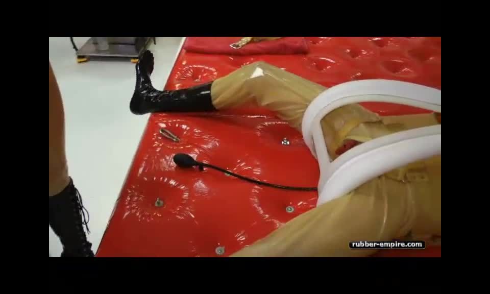 Imperio de goma Madame Gillette y Lady Ashley Extremly Tu...