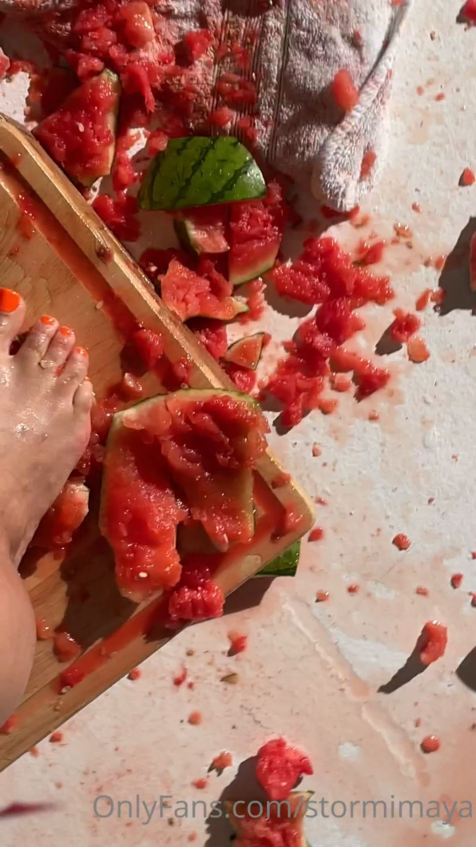 stormimaya 241906905-001