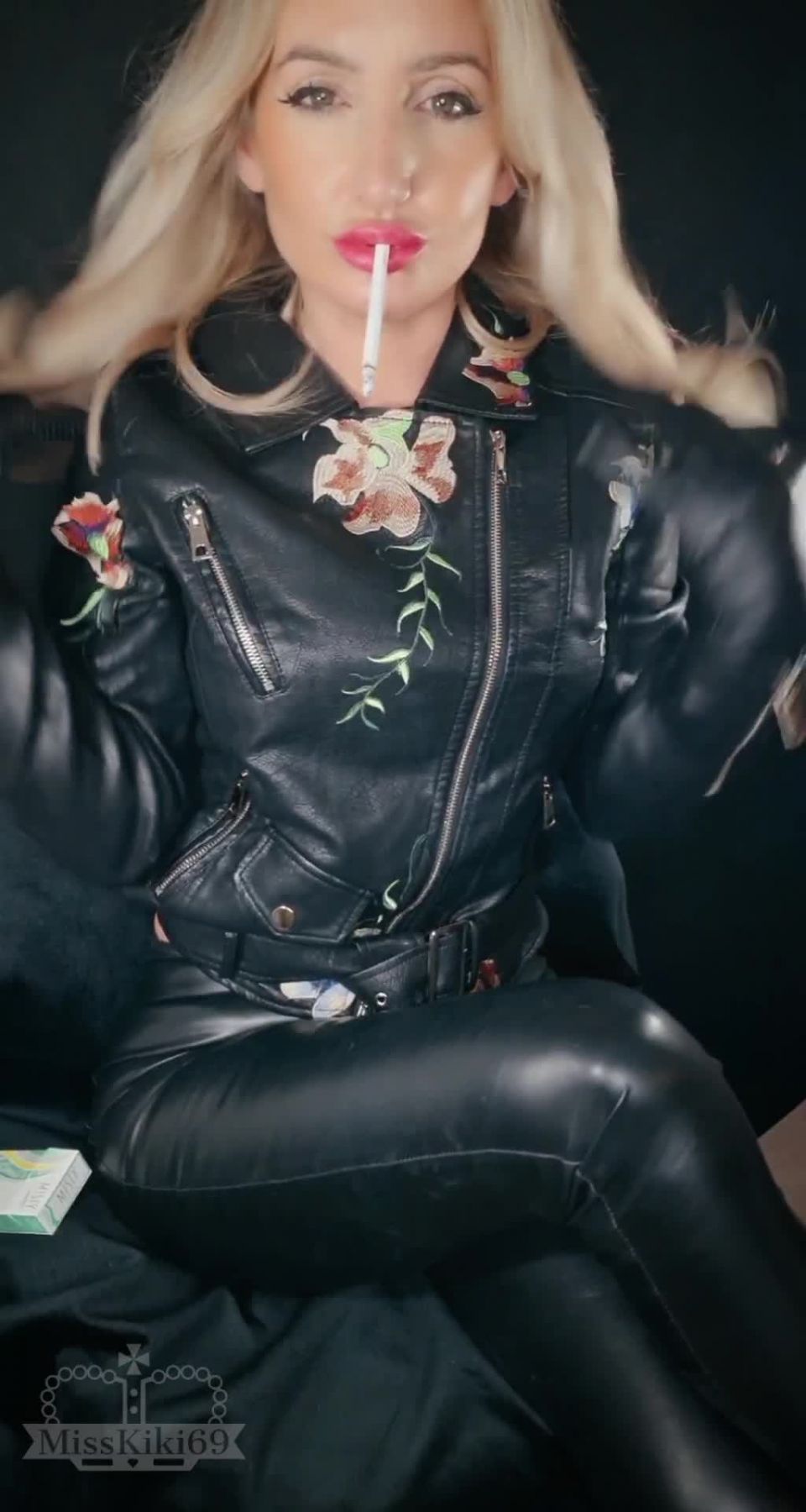 Smoking Fetishist Shares First 120 Menthol Experience.