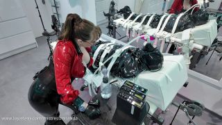 [GetFreeDays.com] Miss Miranda - 4 Points Of Punishment Part 2 slave training