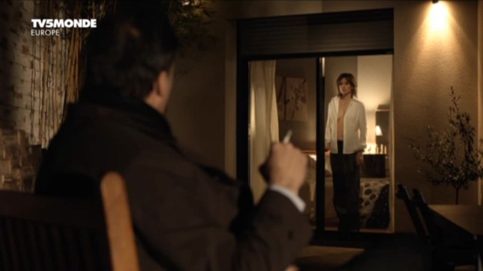 Agathe de La Boulaye – Petits arrangements avec ma mere (2011) HD 720p!!!