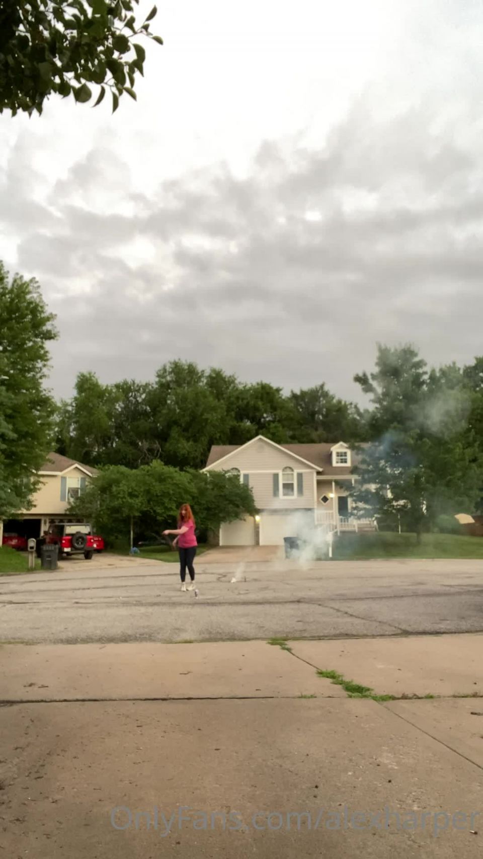 Alex Harper () Alexharper - fuegos artificiales 02-07-2020