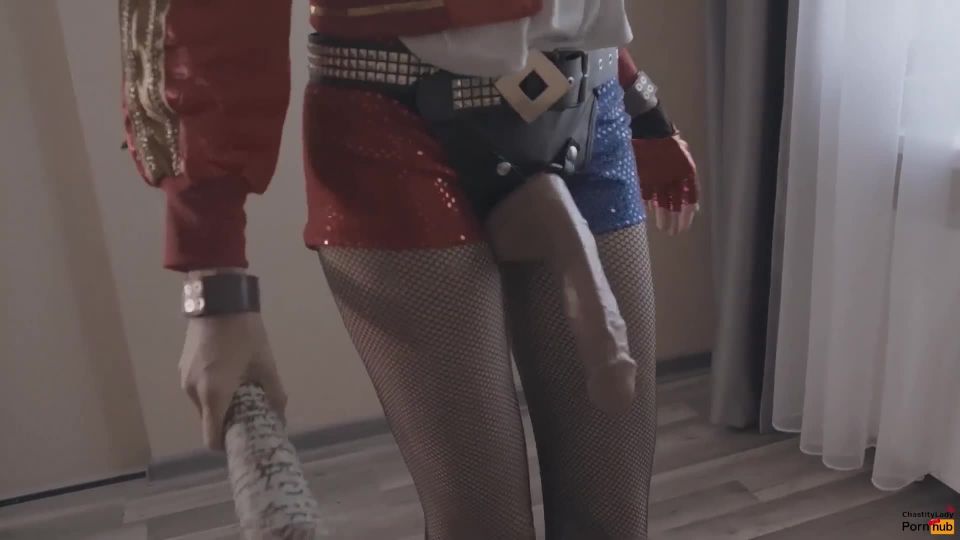 [supermisses.com] Harley Quinn Pegging her BF chastitylady