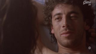 Sandra Speichert, Isabelle Petit-Jacques – Perfil bas (1993) HD 1080p - (Celebrity porn)