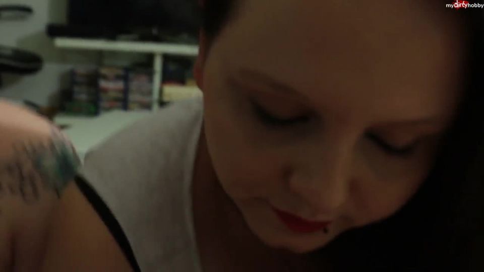 Porn online TamaraBavaria - Die Schlampen blasen wieder