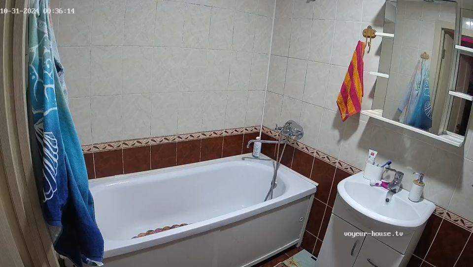 Shower After Party 2024-10-31 720P - Amateur