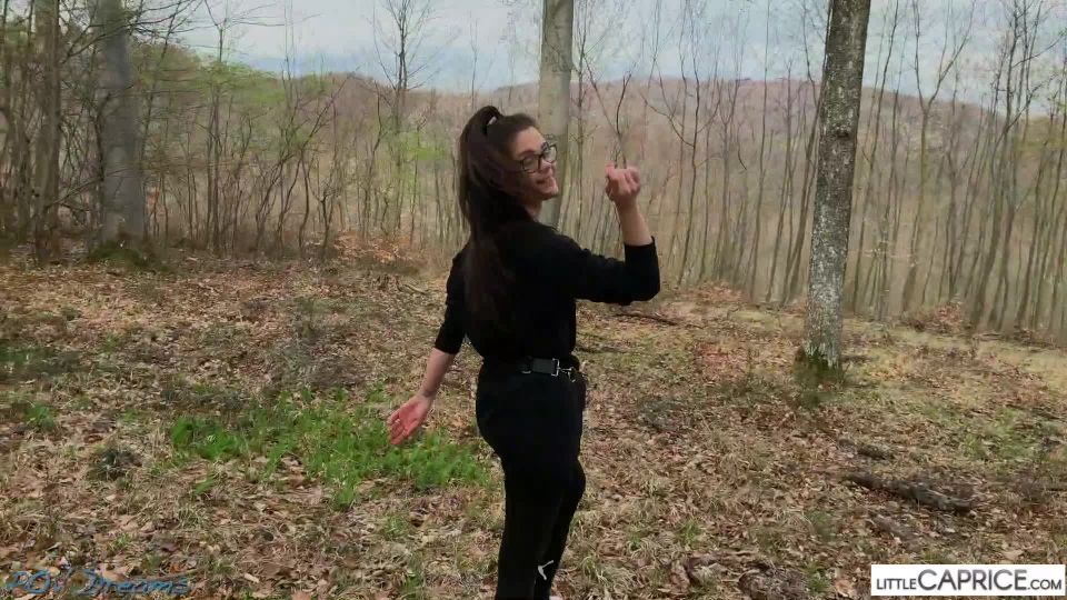 BlowDeepVideos005160