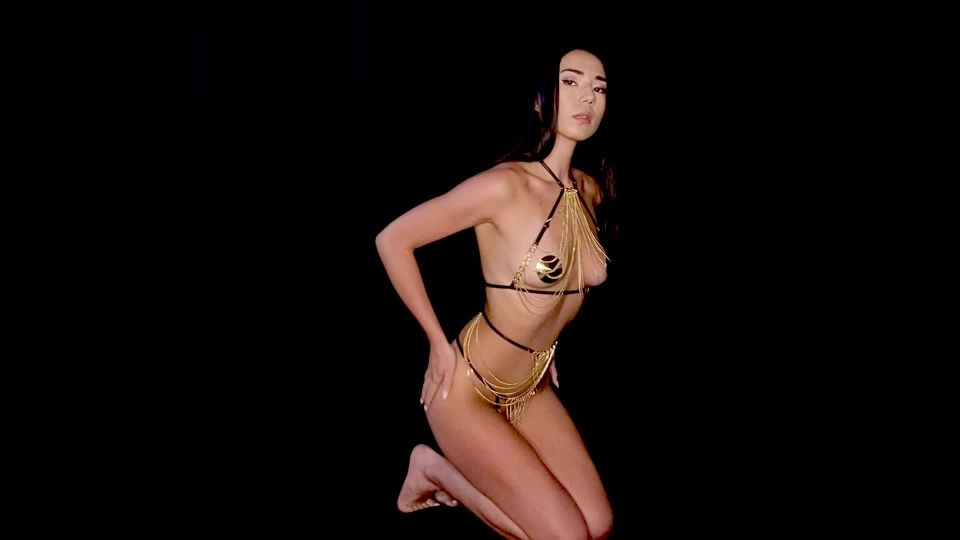 Princess Miki Aoki - AVN Stars 98 on femdom porn sarah shevon femdom