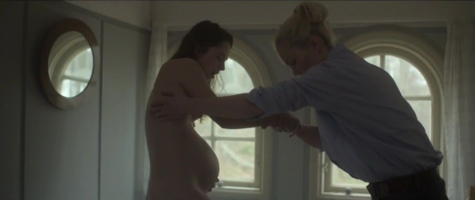 Ellen Dorrit Petersen, Cosmina Stratan – Shelley (2016) HD 1080p - (Porno de Celebridad)