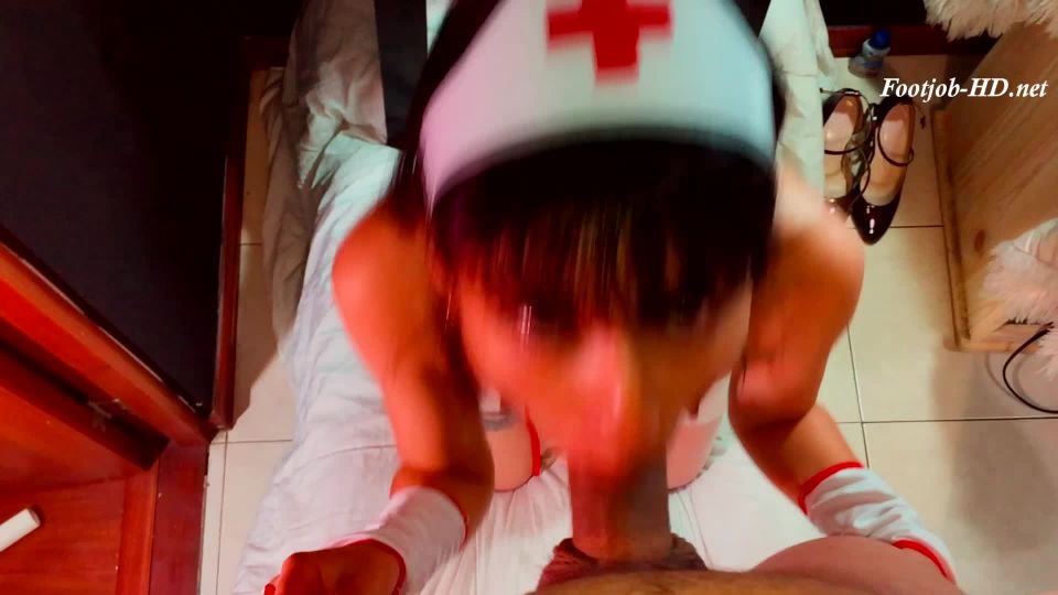 Nursing you back to health with my feet – Diosa Valentina Castiblanco Foot!