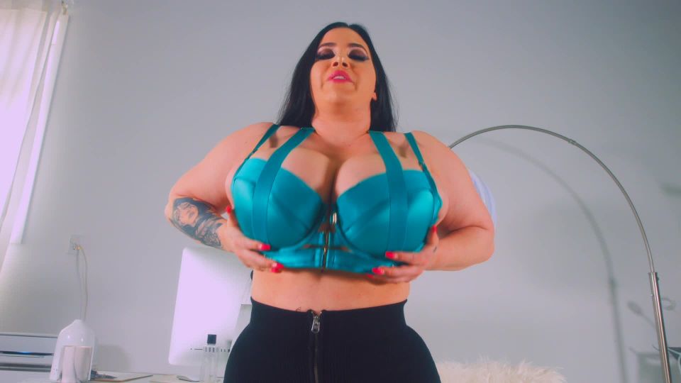 adulto xxx video 25 femdom culo plug fetiche porno  Korina Kova – Teta Adicción  diosa
