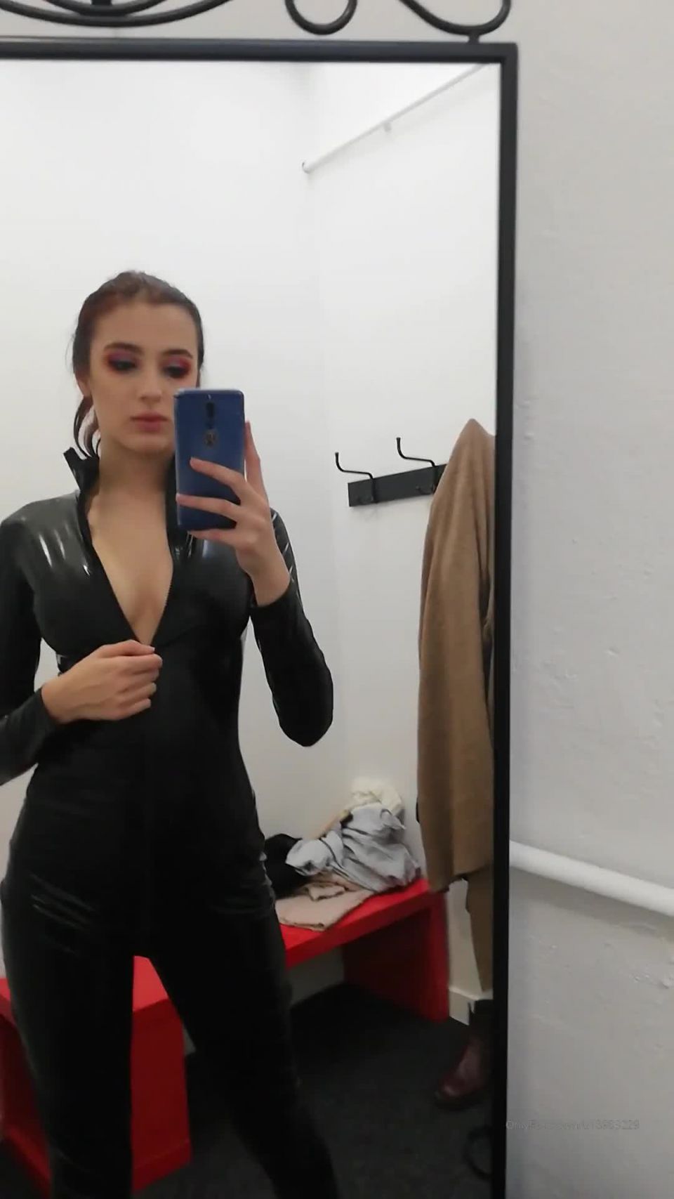 Lady Perse () Mi nuevo catsiut 27-02-2020