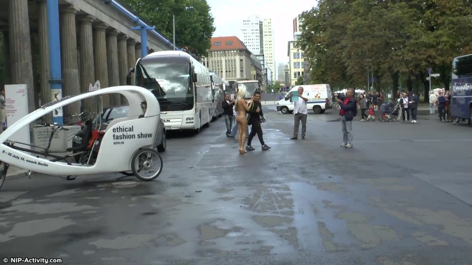 {paris 3 (mp4, 1080p, 671,33 Mb)paris 1080p 3 (671,33 Mb)