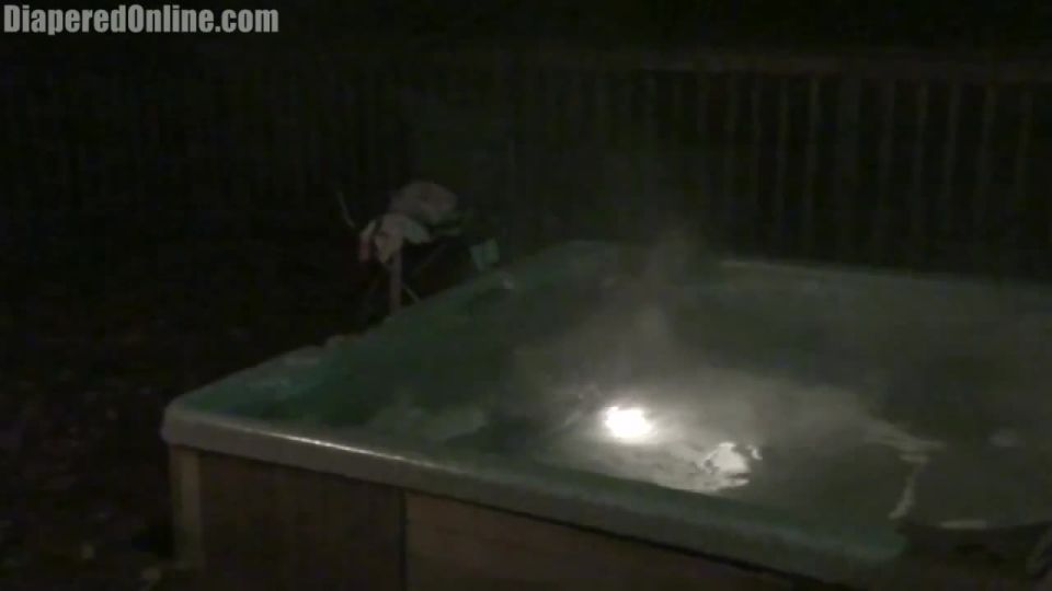 Diaperedonline2Natalia Natalia Diapered in Hot Tub