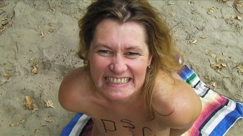 Hot first timer Mom Anita summer porn casting BBW!