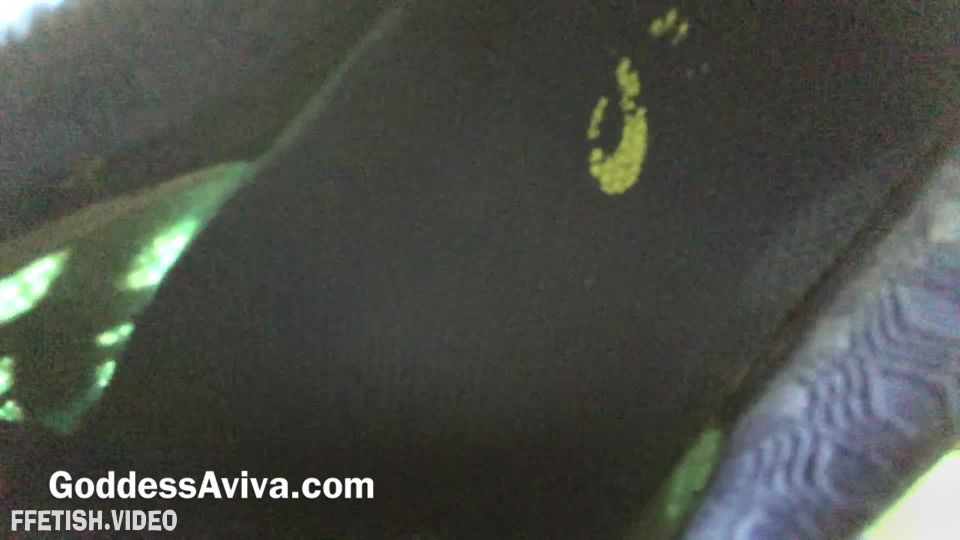 Goddess Aviva - Smell My Sweaty Gym Socks and Shoes foot 