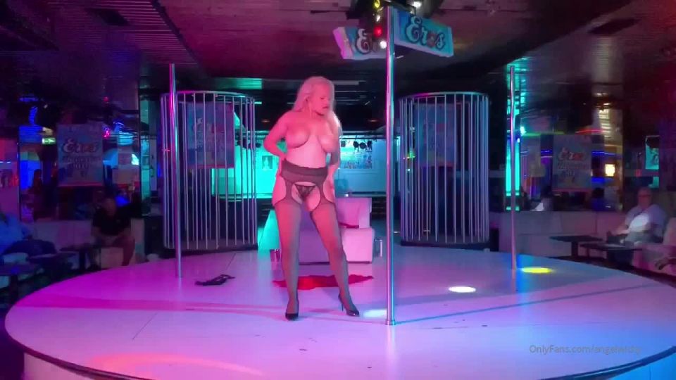 Angel Wicky Vídeo exclusivo de mis vidas en Italia ¿qué crees que te gusta?