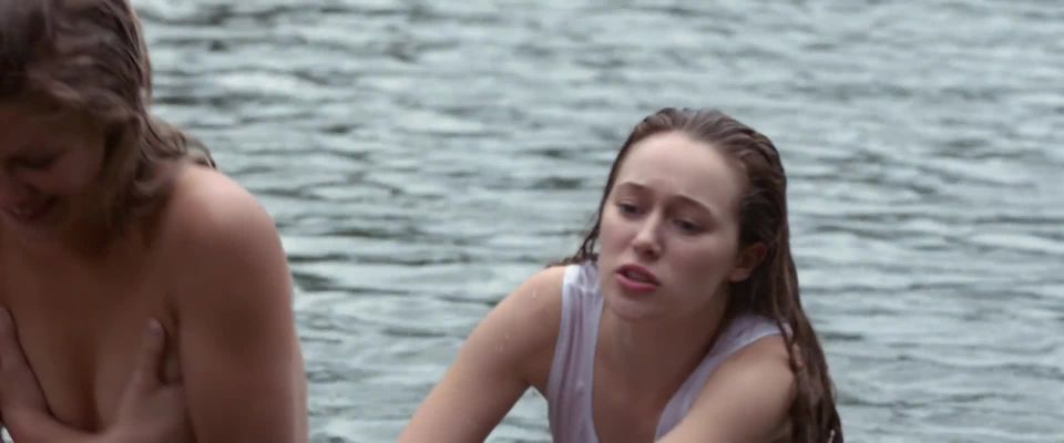 Alycia Debnam-Carey, Adelaide Kane, Katie Garfield – La mano del diablo (2014 HD 1080p - (Celebridad porno)