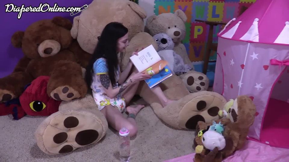 Diaperedonline2Samara Samara lee a los rellenos