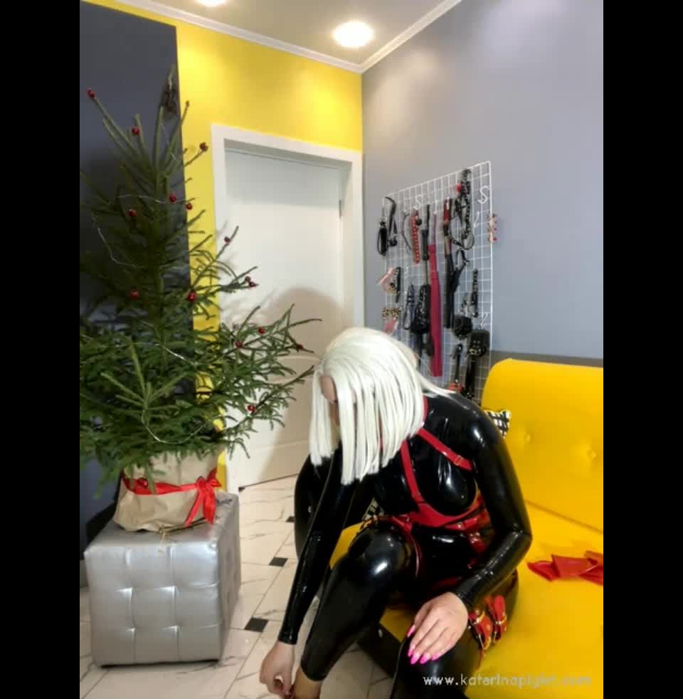 Katerina Piglet () Katerinapiglet - stream started at pm this was my first stream thanks to everyon 30-12-2020