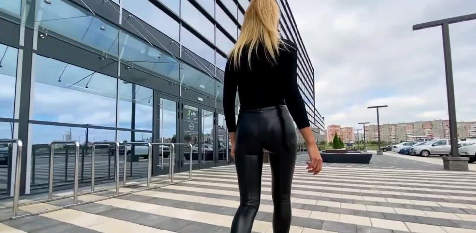 MylatexbabyKseniya Blonde Walking in Leather Leggings