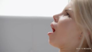 adolescente  – Olivia Pecado en la atención de la angustiosa  adolescentes