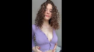 Lilah - love lilah () Lovelilah - someone suggested me to do a boobs reveal with this shirt how do you like the result 14-12-2020