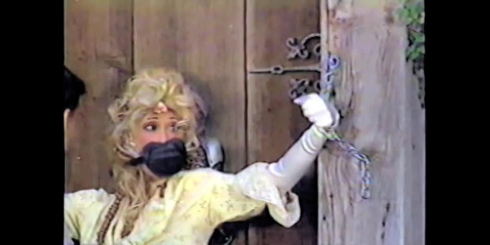 vídeo para adultos 5 solo bdsm porno grandes tetas tortura El diario Dresden presenta: Bienvenido a la Dungeon 2 (2024), lesbianas en bdsm porno