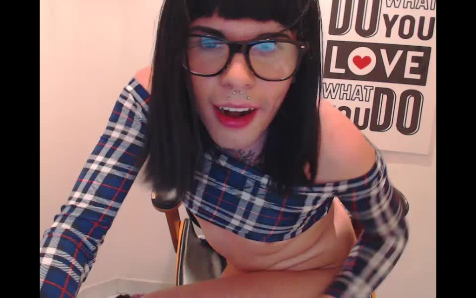  Shemale Webcams Video for December 14, 2018 – 35 (MP4, SD, 800×600) - shemales - shemale porn 