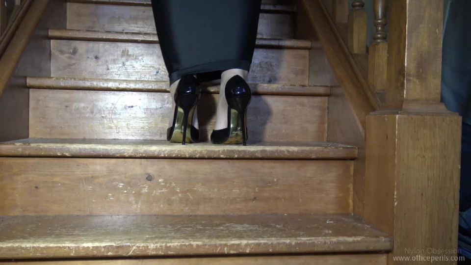 video adulto gratis 35 Cojeado en tacones extremos, fetiche de red de peces en fetiche porno