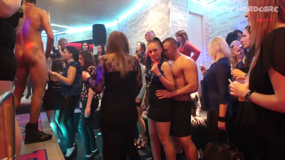 Party Hardcore Gone Crazy Vol. 16 Part 6 - Cam 4