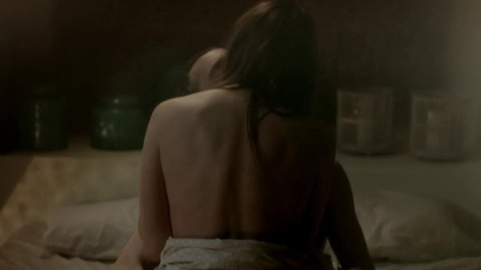 Ingrid Rubio – Pulsaciones s01e05 (2017) HD 720p - (Celebrity porn)