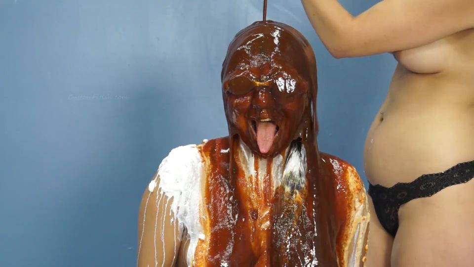 Custom Fetish - Vivian s First Huge Messy Cam 1 Close - Fetish