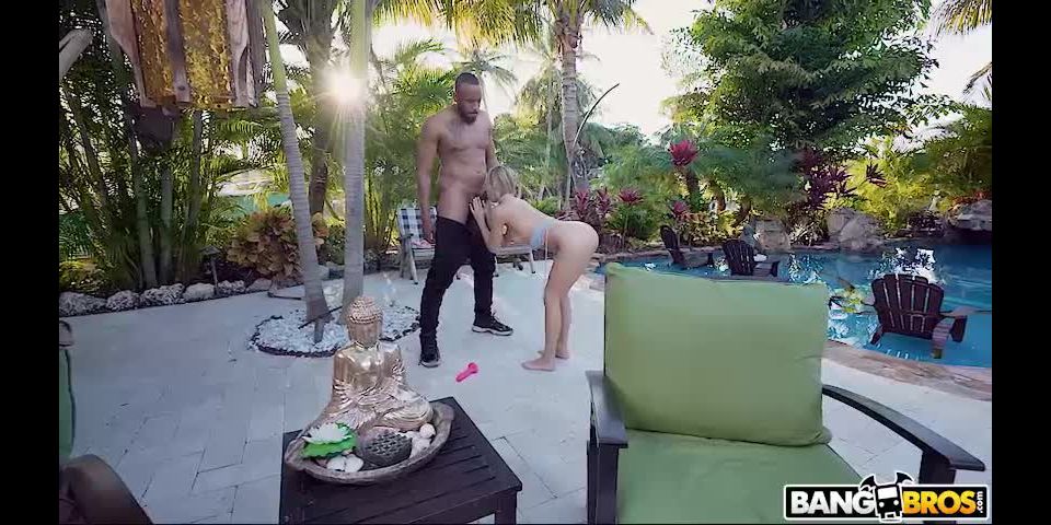 7123 Evelyn Payne-Dildo Babe Wants Dick