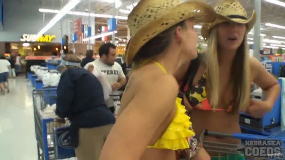 Naked Clothes Shopping lake of the ozarks missouri Public!