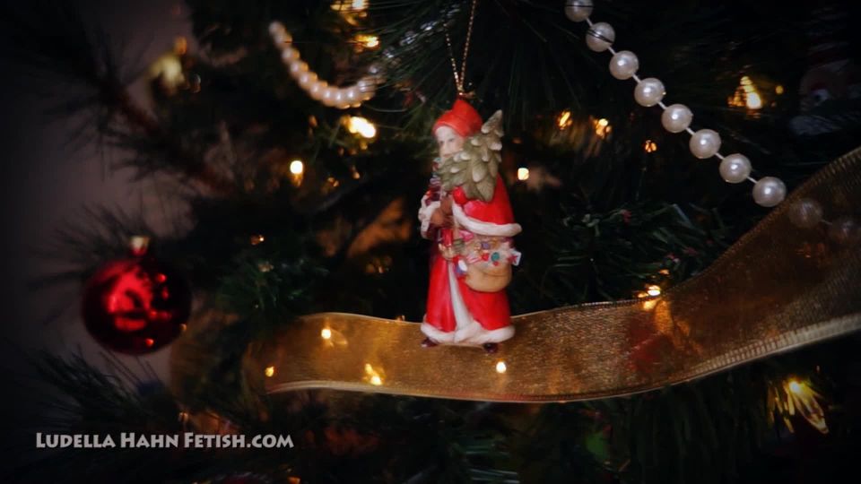 online porn clip 28 best big tits Ludella Hahn – Santa Baby, diaper on femdom porn