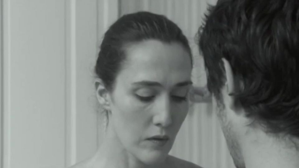 Sandie Masson, etc – Indiseables (2013) 720p - (Celebridad porno)