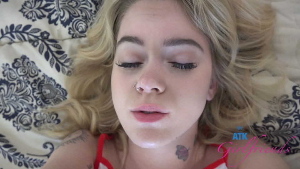 Enfermera de Sage Fox